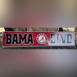 Alabama “Bama Blvd” street sign